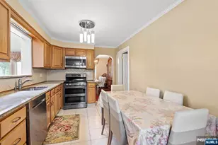 874 Elm Ave, River Edge, NJ 07661 - Photo 9