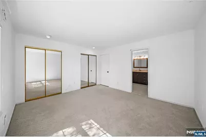 764 Charles Court, Fort Lee, NJ 07024 - Photo 17