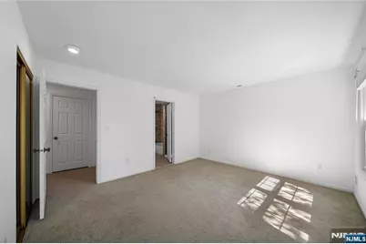 764 Charles Court, Fort Lee, NJ 07024 - Photo 15