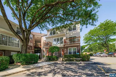 764 Charles Court, Fort Lee, NJ 07024 - Photo 29