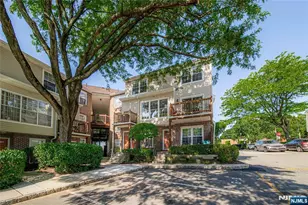 764 Charles Ct, Fort Lee, NJ 07024 - Photo 29