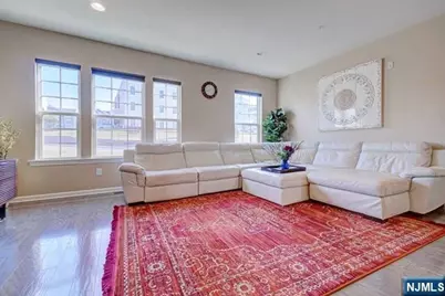 7 Eisenhower Lane, Wood Ridge, NJ 07075 - Photo 11