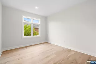 332 12th Street B, Palisades Park, NJ 07650 - Photo 21