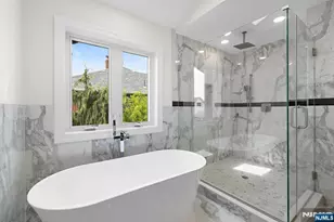 332 12th Street B, Palisades Park, NJ 07650 - Photo 15