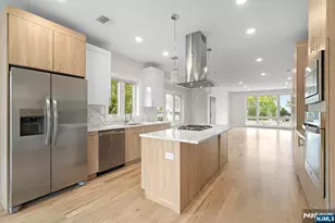 332 12th Street B, Palisades Park, NJ 07650 - Photo 9