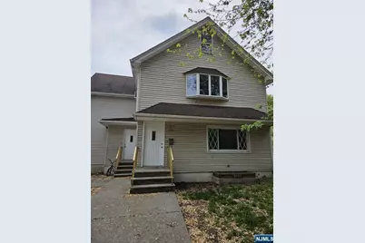 104 River Street 1st Floor #1st floor, East Rutherford, NJ 07073 - Photo 1