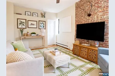 95 Willow Avenue 4B #4B, Hoboken, NJ 07030 - Photo 3