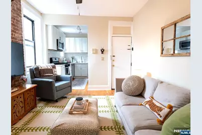 95 Willow Avenue 4B #4B, Hoboken, NJ 07030 - Photo 5