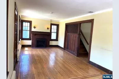 126 Gordon Street, Ridgefield Park, NJ 07660 - Photo 3