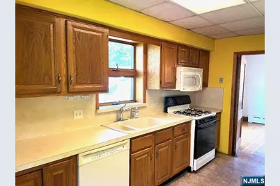 126 Gordon Street, Ridgefield Park, NJ 07660 - Photo 7