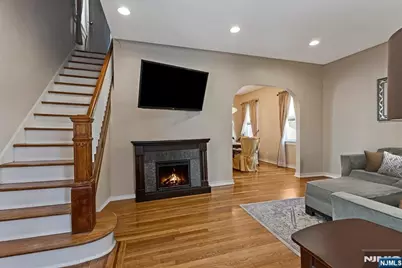 136 Cedar Street, Cliffside Park, NJ 07010 - Photo 3