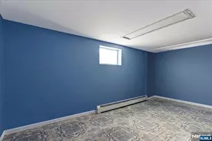 136 Cedar St, Cliffside Park, NJ 07010 - Photo 15