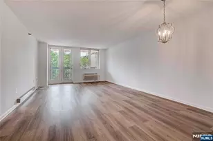 10 Smith Manor Blvd 211, West Orange Township, NJ 07052 - Photo 3