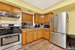 244 Teaneck Rd, Ridgefield Park, NJ 07660 - Photo 29