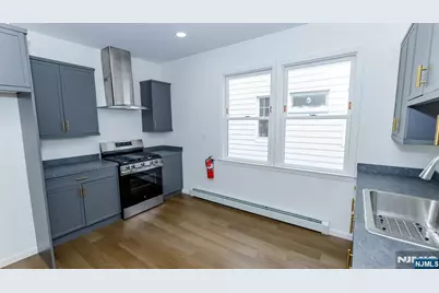 180-182 Ellery Avenue, Newark, NJ 07106 - Photo 15