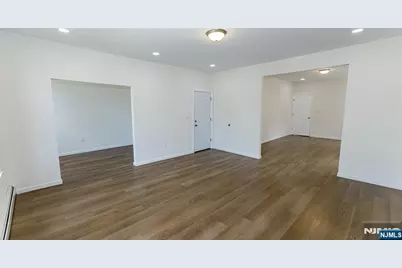 180-182 Ellery Avenue, Newark, NJ 07106 - Photo 7