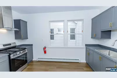 180-182 Ellery Avenue, Newark, NJ 07106 - Photo 21