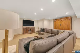 303 Rockland Ave, River Vale Township, NJ 07675 - Photo 45