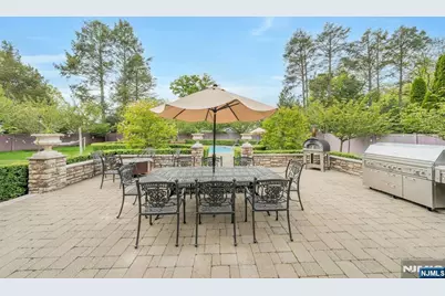 303 Rockland Avenue, River Vale Township, NJ 07675 - Photo 27