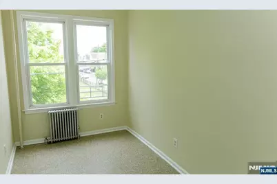 428 Avon Avenue, Newark, NJ 07108 - Photo 11