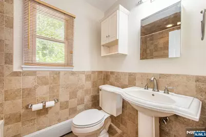 8 Pershing Street, Emerson, NJ 07630 - Photo 15