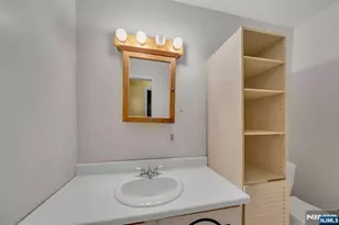 666 Mill Street C6, Belleville, NJ 07109 - Photo 15