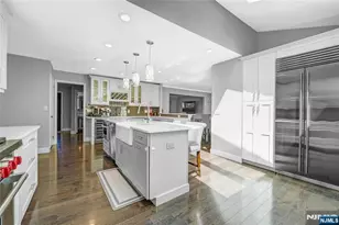 248 Wayfair Cir, Franklin Lakes, NJ 07417 - Photo 13