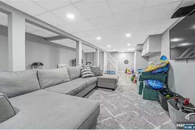 248 Wayfair Circle, Franklin Lakes, NJ 07417 - Photo 29