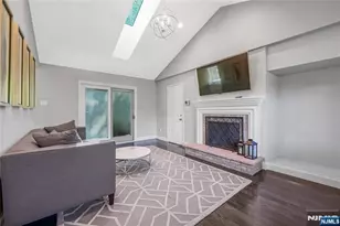 248 Wayfair Cir, Franklin Lakes, NJ 07417 - Photo 17