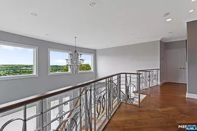 47 Mountainwood Court, Totowa, NJ 07512 - Photo 29