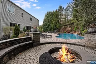 47 Mountainwood Ct, Totowa, NJ 07512 - Photo 33