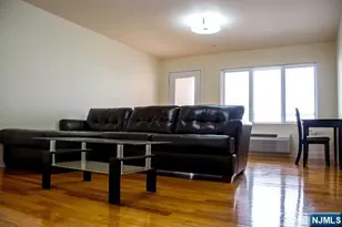 411 E Brinkerhoff Ave 305, Palisades Park, NJ 07650 - Photo 3