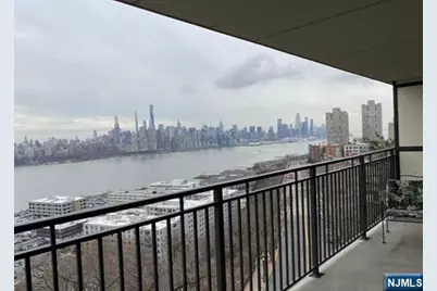 7855 Boulevard East 10E #10E, North Bergen, NJ 07047 - Photo 9