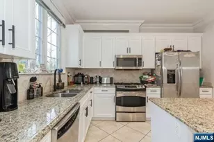 3 Hemlock Lane, Tenafly, NJ 07670 - Photo 11