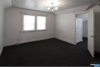 193 Lafayette Avenue, Hawthorne, NJ 07506 - Photo 3