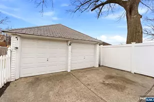 142 Liberty St, Woodbridge Township, NJ 08863 - Photo 5