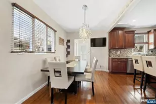 520 Prospect Pl, Lyndhurst Township, NJ 07071 - Photo 9