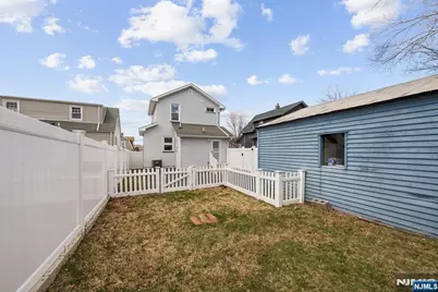 520 Prospect Place, Lyndhurst Township, NJ 07071 - Photo 31