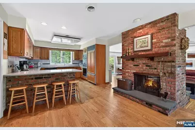 17 Appert Terrace, Mahwah, NJ 07430 - Photo 17