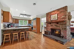 17 Appert Terrace, Mahwah, NJ 07430 - Photo 17