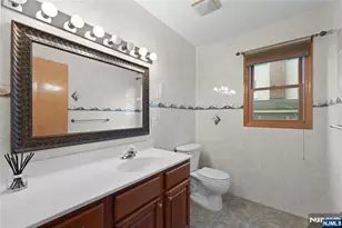 19 Pleasant Pl, Kearny, NJ 07032 - Photo 9
