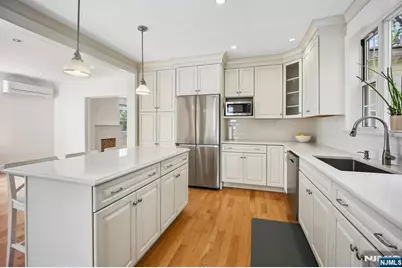 155 Sunset Lane, Tenafly, NJ 07670 - Photo 13