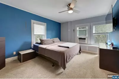 160 Clinton Avenue, Hillsdale, NJ 07642 - Photo 29