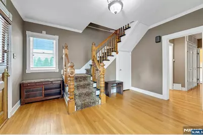 160 Clinton Avenue, Hillsdale, NJ 07642 - Photo 7
