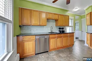 160 Clinton Ave, Hillsdale, NJ 07642 - Photo 17