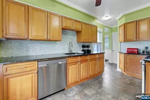 160 Clinton Ave, Hillsdale, NJ 07642 - Photo 17