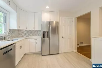 99 Morningside Road, Paramus, NJ 07652 - Photo 3