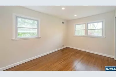 99 Morningside Road, Paramus, NJ 07652 - Photo 13