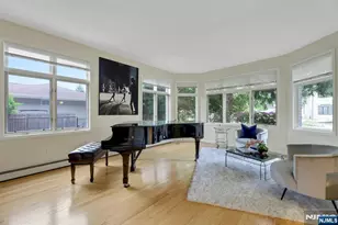 10 Parker Pl, Old Tappan, NJ 07675 - Photo 13