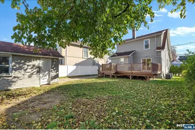 24-09 Rosalie Street, Fair Lawn, NJ 07410 - Photo 27